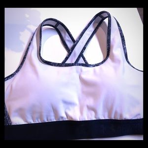 UnderArmour sports bra
